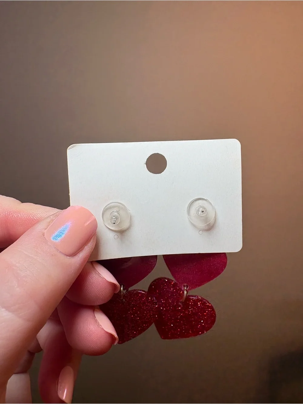 NWOT Red Triple Heart Dangle Earrings Glitter Acrylic‎ Valentine’s Day